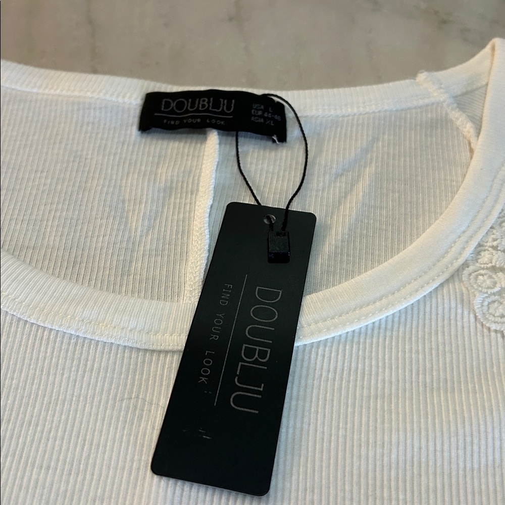 Doublju White Lace Tunic - Picture 6 of 10